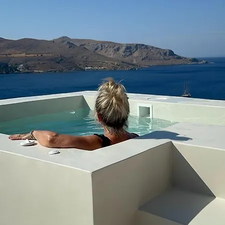 Tatil Evi Leros Seaview House With Jacuzzi *
